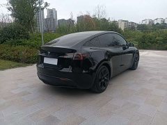 Tesla Model Y 2022 Facelift Rear-Wheel Drive - ფოტო 5