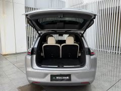 Li Auto L8 2023 Pro - ფოტო 7