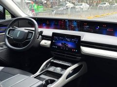 Lincoln Explorer 2.0T AWD EcoBoost Hybrid Elite - ფოტო 10