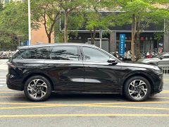 Lincoln Explorer 2.0T AWD EcoBoost Hybrid Elite - ფოტო 17