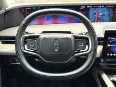 Lincoln Explorer 2.0T AWD EcoBoost Hybrid Elite - ფოტო 5