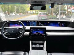 Lincoln Explorer 2.0T AWD EcoBoost Hybrid Elite - ფოტო 7