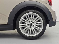 BMW MINI 2023 1.5T COOPER Artist - ფოტო 16