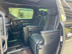 Toyota Alphard 2020 Twin-Engine 2.5L Premium Edition - ფოტო 12