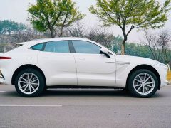 Aston Martin DBX 3.0T Straight-Six - ფოტო 3