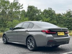 BMW 5 Series (Imported) 525i M Sport Package - ფოტო 13