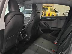 Tesla Model Y Rear-Wheel Drive - ფოტო 4