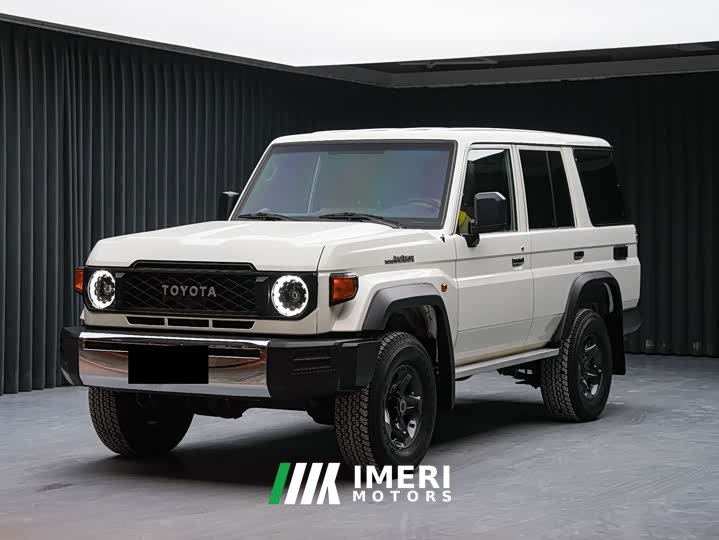 Toyota Land Cruiser (Imported) LC76 2024 4.0L Automatic - ავტომობილი ჩინეთიდან