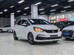 Honda Fit 1.5L CVT Trendy Sunroof Edition - ფოტო 3