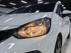 Honda Fit 1.5L CVT Trendy Sunroof Edition - ფოტო 4