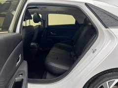 Hyundai Elantra 1.5L CVT GLX Elite - ფოტო 16