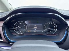 Buick GL8 Land Business Class Comfort Edition - ფოტო 11