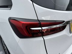 Buick GL8 Land Business Class Comfort Edition - ფოტო 14