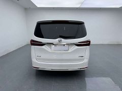 Buick GL8 Land Business Class Comfort Edition - ფოტო 17