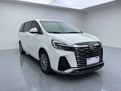 Buick GL8 Land Business Class Comfort Edition - ფოტო 2