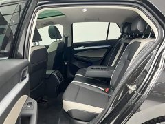 Volkswagen Golf 2021 280TSI DSG Pro - ფოტო 18