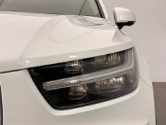 Volvo XC40 T4 AWD Smart Remote Luxury Edition - ფოტო 12