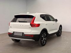 Volvo XC40 T4 AWD Smart Remote Luxury Edition - ფოტო 4