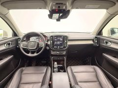 Volvo XC40 T4 AWD Smart Remote Luxury Edition - ფოტო 7