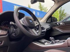 BMW X5 xDrive 30Li Luxury M Sport Package - ფოტო 11