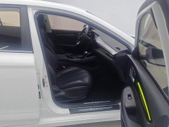 SAIC MG i5 2021 1.5L CVT Diamond Edition - ფოტო 8