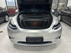 Tesla Model Y Rear-Wheel Drive - ფოტო 12