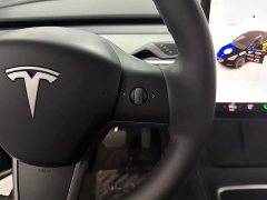 Tesla Model Y Rear-Wheel Drive - ფოტო 19