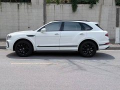 Bentley Bentayga 4.0T V8 - ფოტო 16