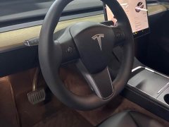 Tesla Model Y 2022 Facelift Long Range All-Wheel Drive - ფოტო 12