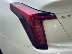 Cadillac CT5 28T Fashion Edition - ფოტო 10