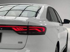 Geely Emgrand 4th Generation 1.5L CVT Luxury - ფოტო 9