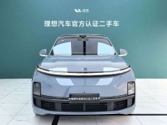 Li Auto L8 Ultra Smart Refresh Edition - ფოტო 2