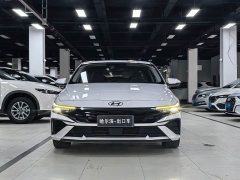 Hyundai Elantra 1.5L CVT Luxury - ფოტო 2