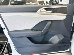 Volkswagen Touareg 2024 300TSI Two-Wheel Drive Full Moon Edition - ფოტო 12