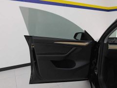 Tesla Model Y Rear-Wheel Drive - ფოტო 7