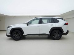 Toyota RAV4 2.0L CVT AWD Premium Edition - ფოტო 3