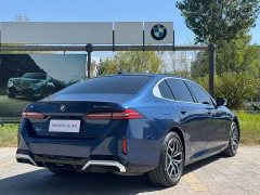 BMW i5 eDrive 35L Premium M Sport Package - ფოტო 4