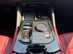 BMW i5 eDrive 35L Premium M Sport Package - ფოტო 8