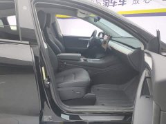 Tesla Model Y Rear-Wheel Drive - ფოტო 8