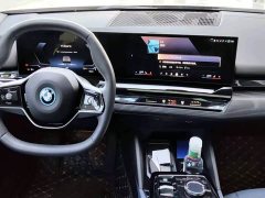 BMW i5 eDrive 35L Luxury Edition Premium Package - ფოტო 8