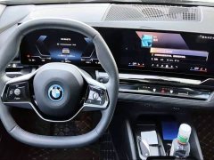 BMW i5 eDrive 35L Luxury Edition Premium Package - ფოტო 9