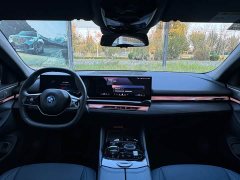BMW i5 eDrive 35L Luxury Edition Premium Package - ფოტო 13