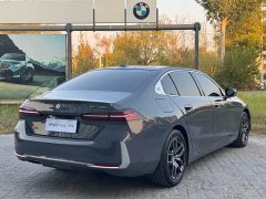 BMW i5 eDrive 35L Luxury Edition Premium Package - ფოტო 8
