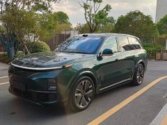 Li Auto L8 Ultra Smart Refresh Edition - ფოტო 1