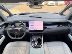 Zeekr Geely Zeekr 009 Six-Seat Executive AWD 140kWh - ფოტო 9
