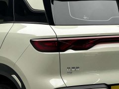 BYD Yuan UP 401KM Vitality Edition - ფოტო 16