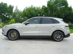 Porsche Cayenne New Energy Cayenne E-Hybrid 2.0T - ფოტო 3