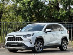 Toyota RAV4 2022 2.0L CVT FWD Fashion Plus - ფოტო 2