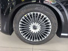 Luxeed Zhiji V9 Ultra - ფოტო 4