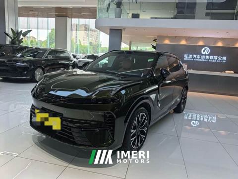 2025 Lynk & Co 08 EM-P 210 AWD Performance Ultra H7